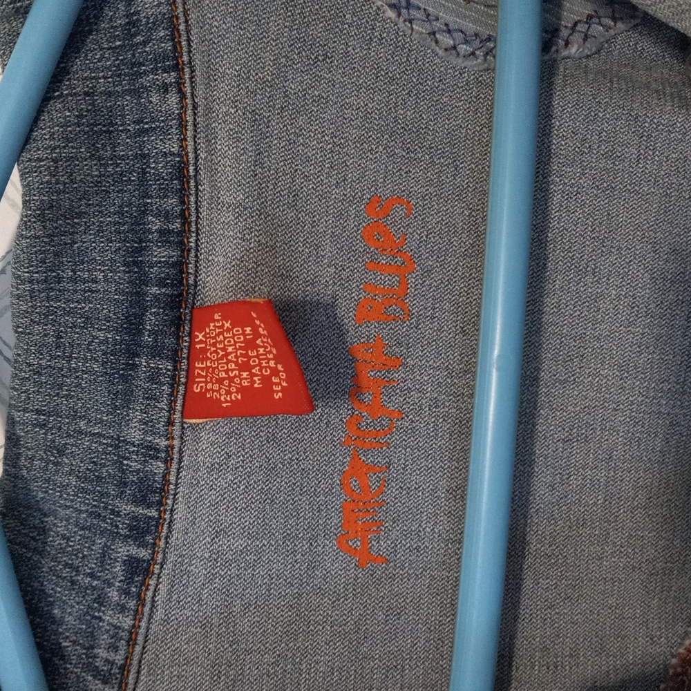 Denim jacket - Picture 3 of 6